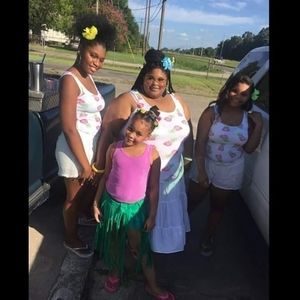 Meet your Posher, Regina